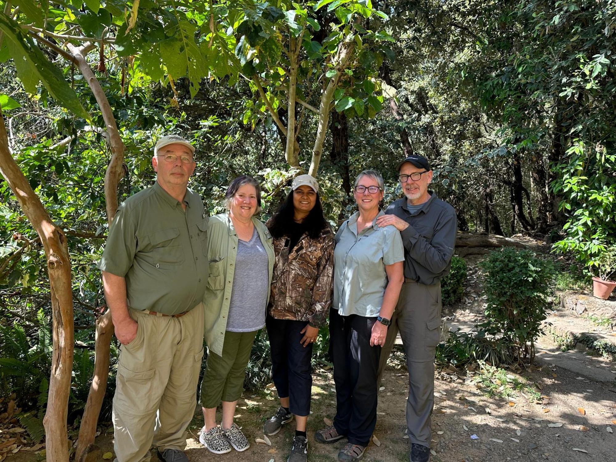 דירות Bhīm Tāl Incredible Birding Camp מראה חיצוני תמונה
